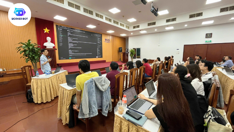 Buổi đào tạo WorkerBot cùng VCCI